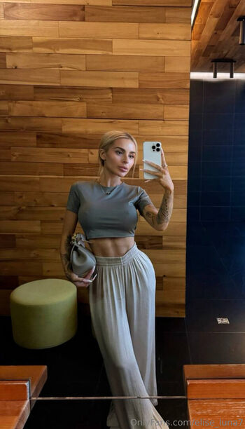 elise_luna7