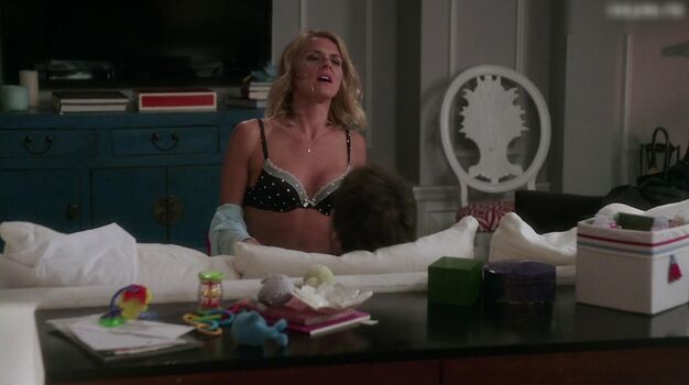 Eliza Coupe