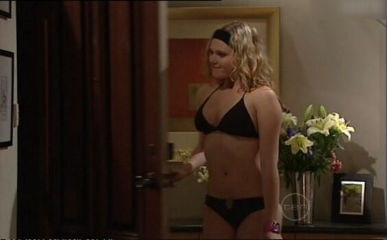 Eliza Taylor