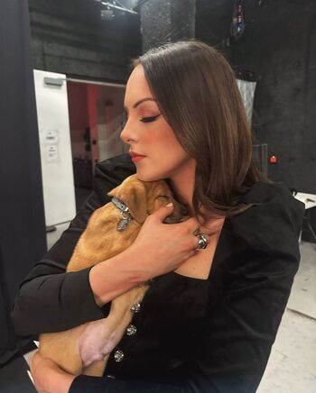 Elizabeth Gillies