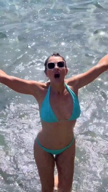 Elizabeth Hurley