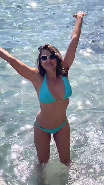 Elizabeth Hurley