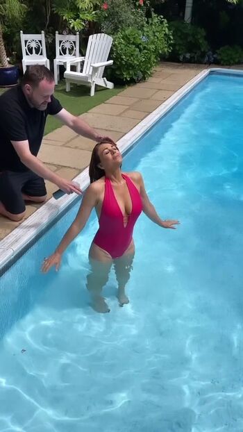 Elizabeth Hurley