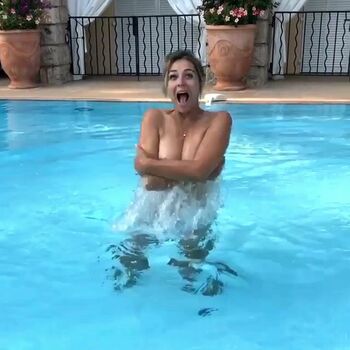 Elizabeth Hurley