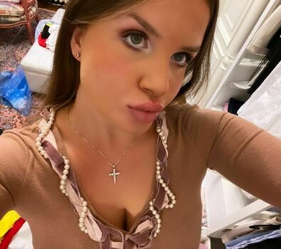 Elizabeth M