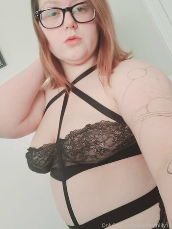elizabethlily19