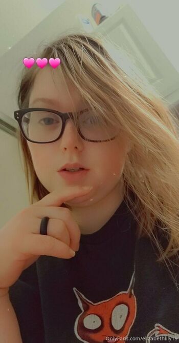 elizabethlily19