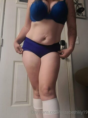 elizabethlily19