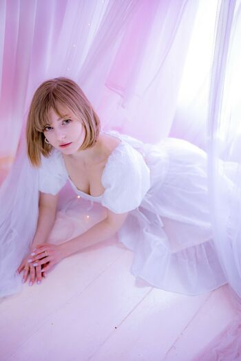 Ella Freya