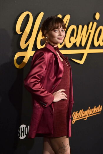 Ella Purnell