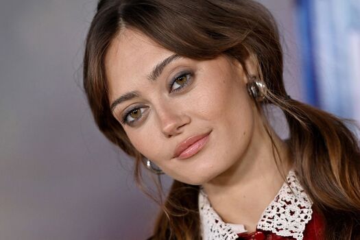 Ella Purnell