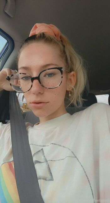 elladevilfree