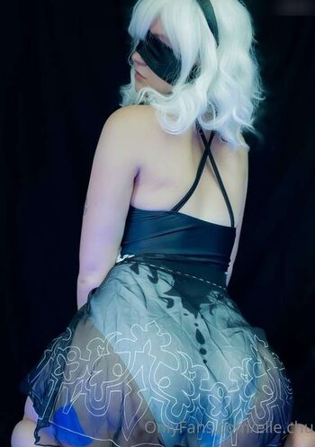 elle.chu