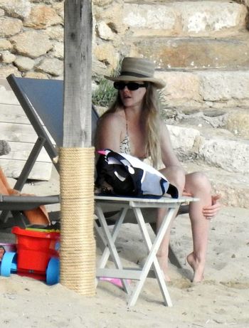 Elle Evans