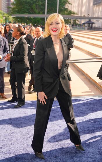 Elle Fanning