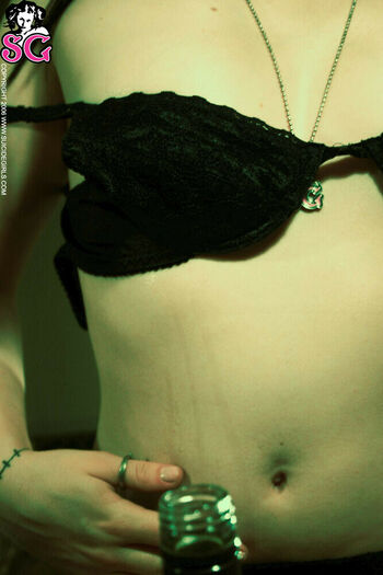 Elle Stranger