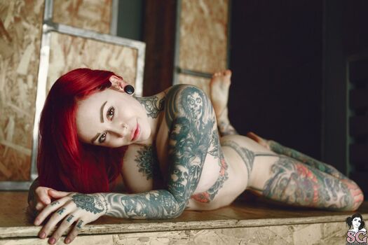 Elle Stranger