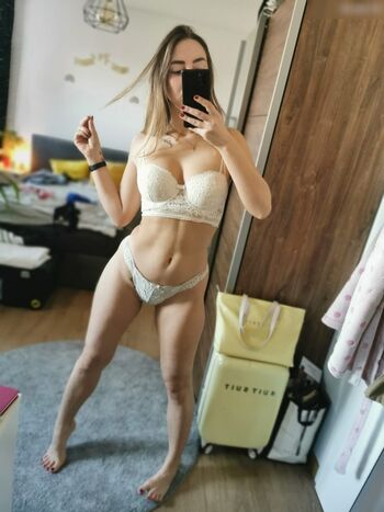 Elli Loretta