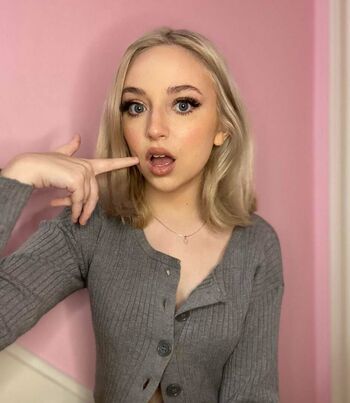 Ellie Schnitt
