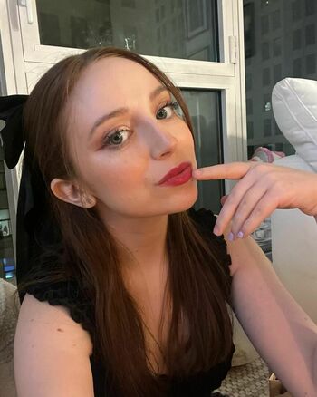 Ellie Schnitt
