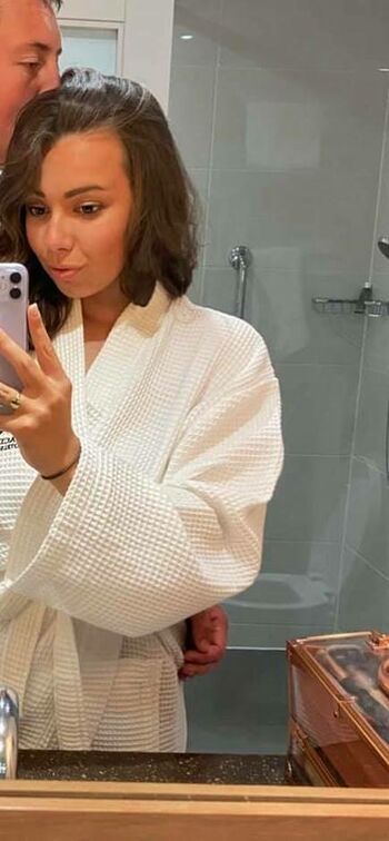 Ellie Taylor