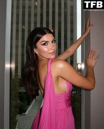 Ellie Zeiler