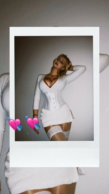Elly A