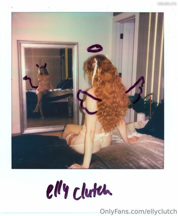 Elly Clutch