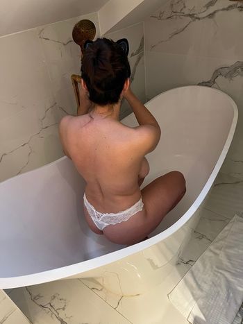 elsaliux