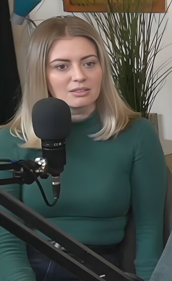 Elyse Willems