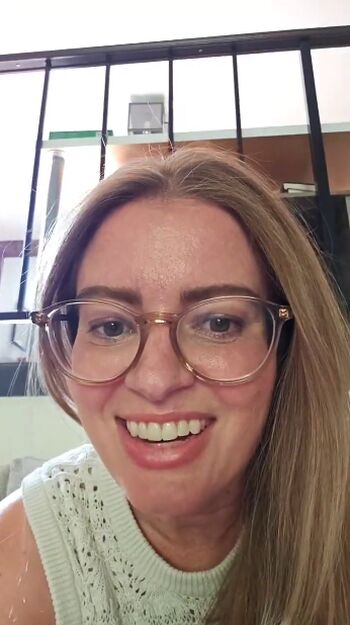 Elyse Willems