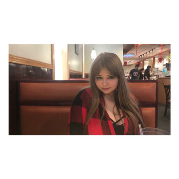 Emaliehall