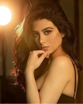 Emeraude Toubia