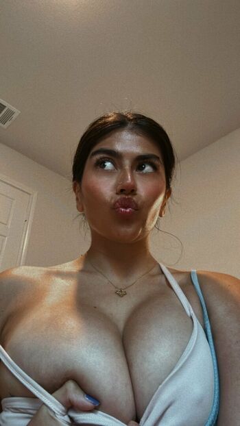 Emiliatorres55