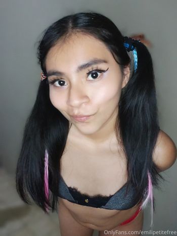 emilipetitefree
