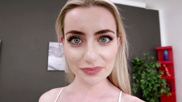 Emily Belle