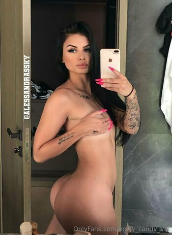emily_candy_vip
