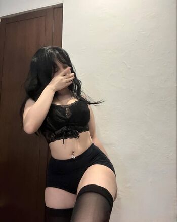 emily_g0th