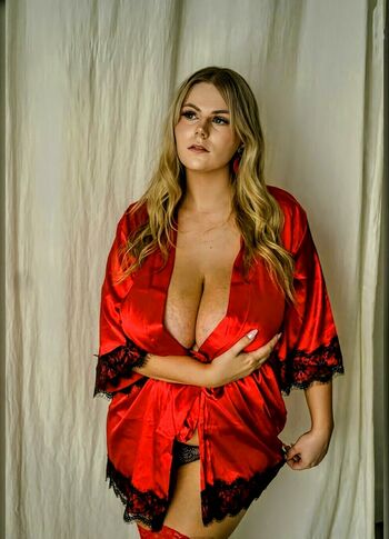 Emily Villari