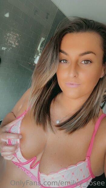 emilyy_rosee