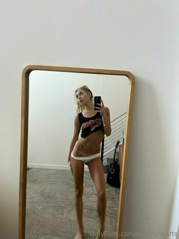 emilyyhearts