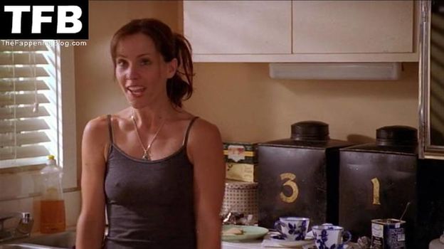 Emma Caulfield