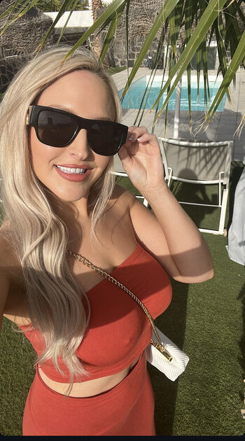 Emma Louise Jones