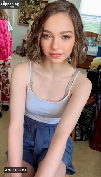 Emma Myers