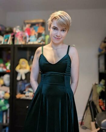 Emma Thorne