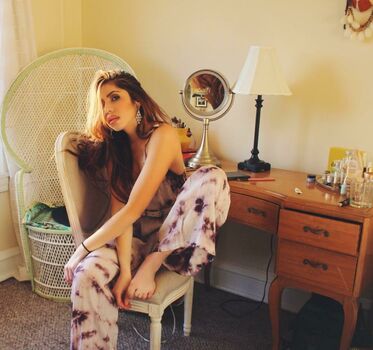 Emmy Corinne