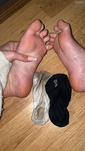 Emmysfeetandsocks