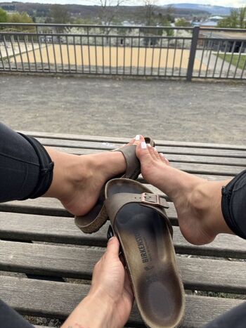 Emmysfeetandsocks