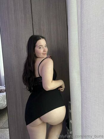 emy_buns
