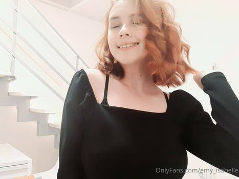 emy_isabelle